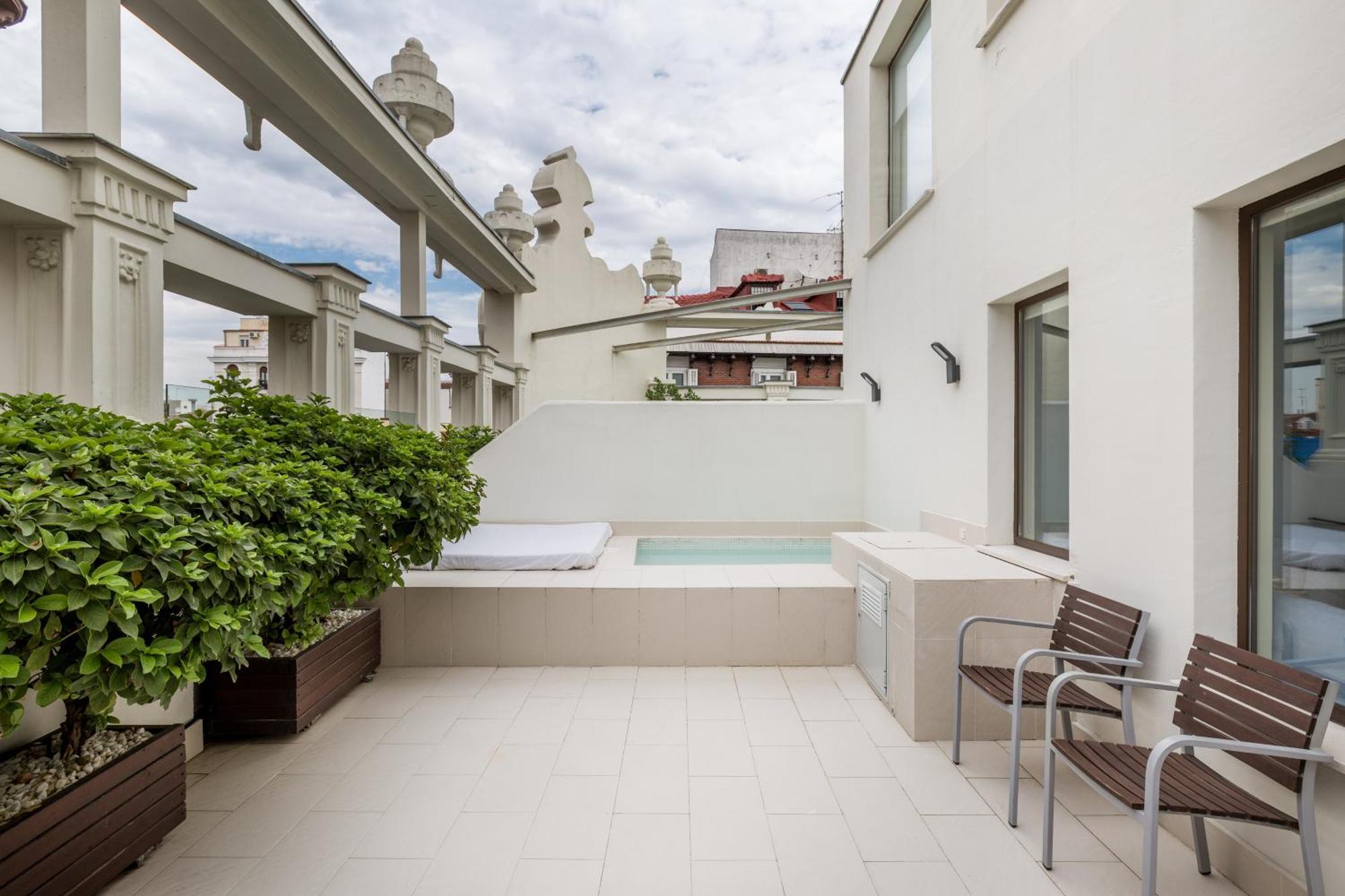 Duplex Suite Terrace,1207638880:JPEG